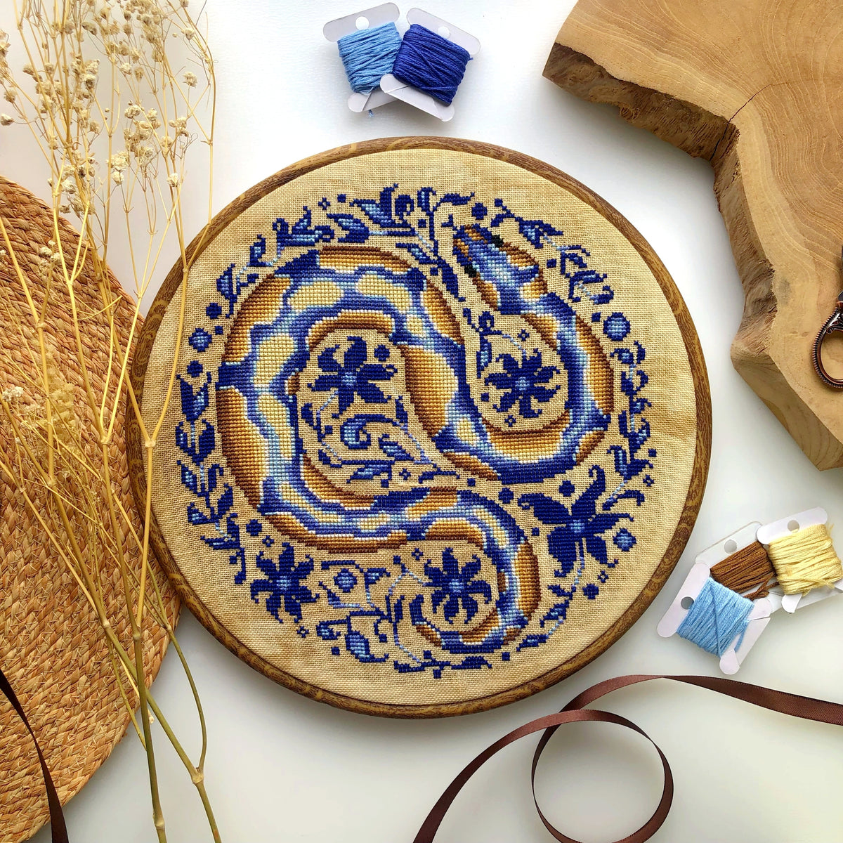 Python Cross Cut Pretty Python Cross Stitch Pattern - NeedleLot Designs